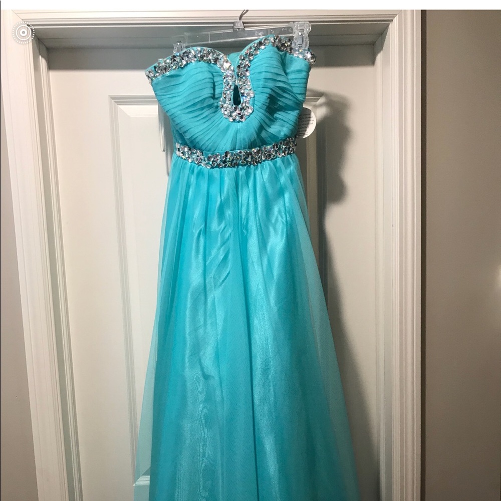 Aqua blue prom dress